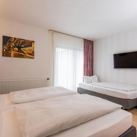 ברגיש גלאדבך Hotel & Wirtshaus Hansen מראה חיצוני תמונה