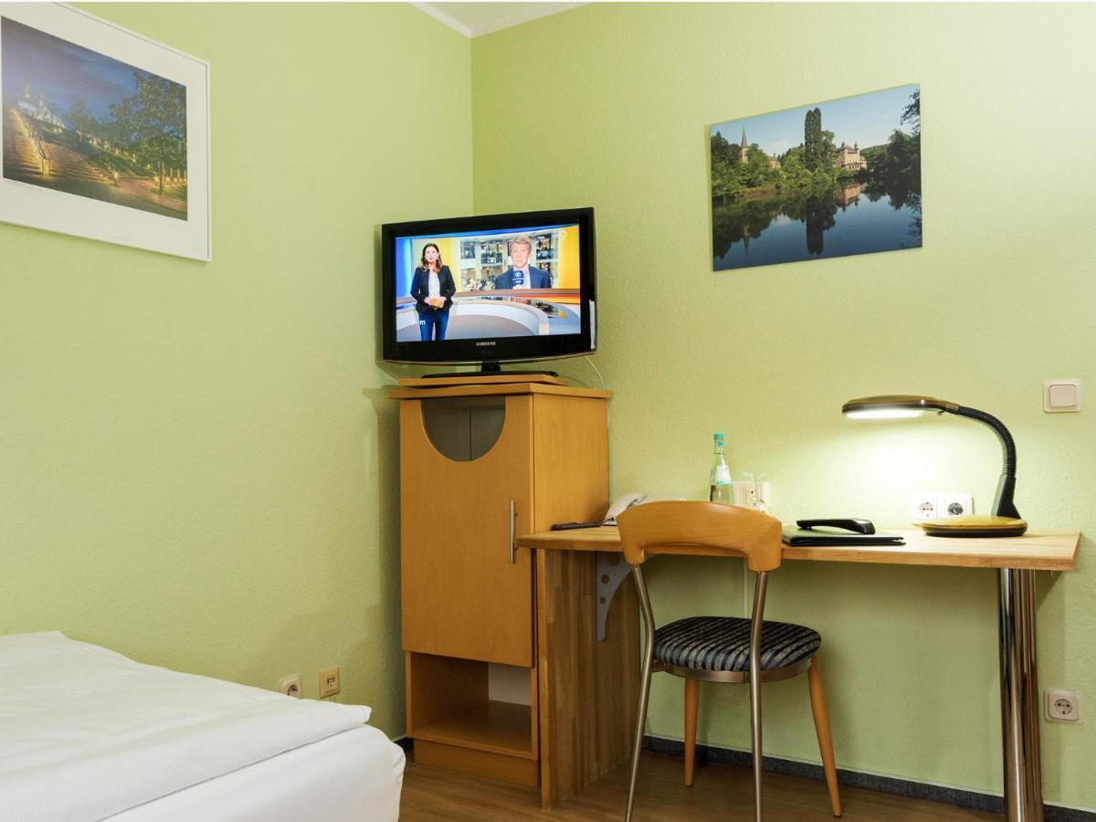 ברגיש גלאדבך Hotel & Wirtshaus Hansen מראה חיצוני תמונה